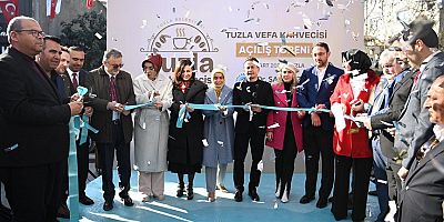 Tuzla’ya tarihi meydanda yeni buluşma noktası: Tuzla Vefa Kahvecisi açıldı