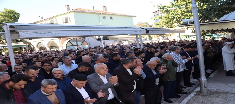 Saliha Bal Son Yolculuğuna Uğurlandı