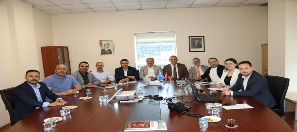 Tuzla Meclisi'nde Temmuz Mesaisi Sona Erdi: Gündem Maddeleri Kabul Edildi, 15 Temmuz Şehitleri Anıldı