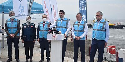 Bakan Kurum: Bugüne kadar 5 bin 306 metreküp müsilaj toplandı