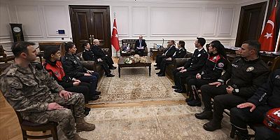 Bakan Soylu, Emniyet Genel Müdürü Aktaş ve emniyet personeli ile bir araya geldi