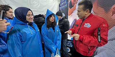 Başkan Yazıcı, Su Altında Müsilaj Toplama Projesi Geliştiren Gençleri TEKMER’e Davet Etti