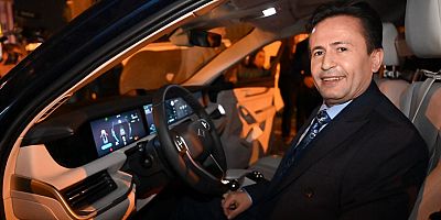 Başkan Yazıcı Tuzla Sokaklarını TOGG İle Turladı