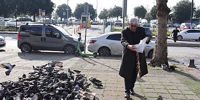 Celal Candere Hem İnsan Hemde Hayvan Sever 