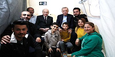 Cumhurbaşkanı Erdoğan: (Deprem bölgesi) 244 bin konutun ve 75 bin köy evinin inşasını 1 yıl içinde bitirmeyi planlıyoruz