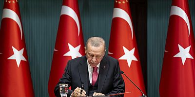 Cumhurbaşkanı Erdoğan: Seçimlerin 14 Mayıs’ta yenilenmesi kararını imzaladım