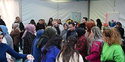 El Emeği Ürünler Depremzedeler İçin Satıldı