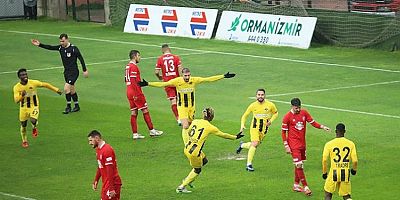 Menemenspor Balıkesirspor karşısında avantajı koruyamadı 
