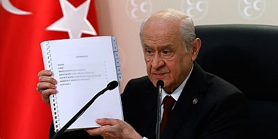 MHP Genel Başkanı Bahçeli partisinin 100 maddelik anayasa önerisini açıkladı