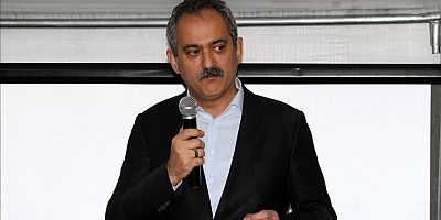 Milli Eğitim Bakanı Özer: 40 binin üzerinde gönüllü öğretmenimiz sahada