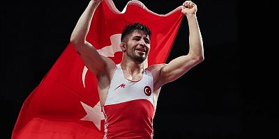 Milli güreşçi Süleyman Atlı Avrupa şampiyonu oldu