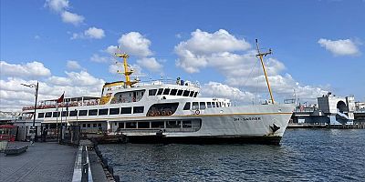 Şehir Hatları vapurları düdük çalma eylemini sürdürdü