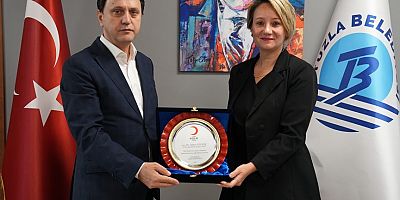 Türk Kızılay Tuzla Şubesi’nden Dr. Sinem Gülenç’e Anlamlı Teşekkür