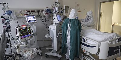 Türkiye'de 7 bin 279 kişinin Kovid-19 testi pozitif çıktı 129 kişi hayatını kaybetti
