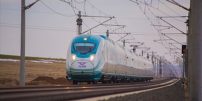 Türkiye'de YHT'lerle 14 yılda 72 milyona yakın yolcu taşındı