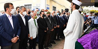 Tuzla Belediye Başkanı Dr. Şadi Yazıcı’nın dün vefat eden annesi Türkan Yazıcı(71)