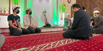 Tuzla Belediye Başkanı Dr. Şadi Yazıcı’nın Vefat Eden Annesi İçin Yasin-İ Şerif Okundu