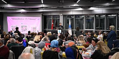 Tuzla Belediye Başkanı Dr. Şadi Yazıcı; “Toplumun yarısı kadındır, diğer yarısını yetiştiren de kadındır. Toplumun gerçek mimarı kadınlardır”