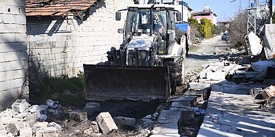 Tuzla Belediyesi’nden Kırsal Kesimlerdeki Evlere Su Desteği