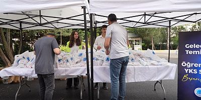 Tuzla Belediyesi’nden YKS’ye Giren Öğrencilere İkram Desteği