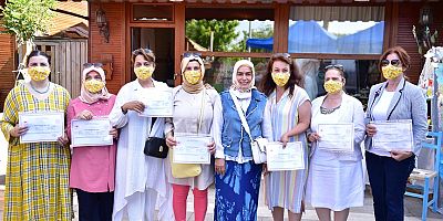 Tuzla’da Arıcılık Kursunu Tamamlayanlar Sertifikalarını Aldılar