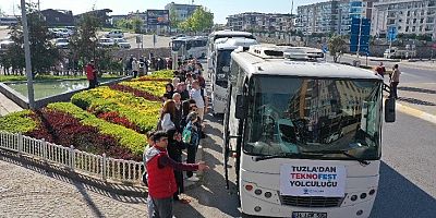 Tuzla’da Binler TEKNOFEST’e Gitmek İçin Kuyruk Oluşturdu