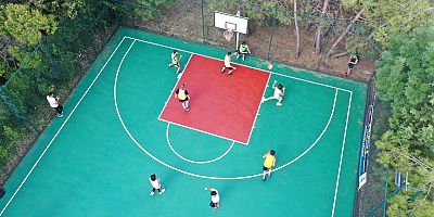 Tuzla’da Düzenlenen Basketbol Turnuvası Renkli Anlara Sahne Oldu