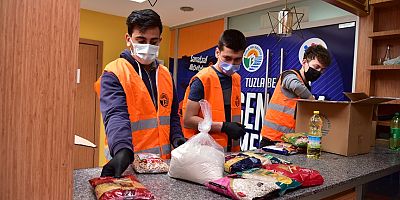 Tuzla Gençlik Merkezi Öğrencileri Gönüllere Dokunuyor