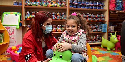 Tuzla’nın Özel Çocukları 23 Nisan’da Ünlü Fenomenlerle Buluştu