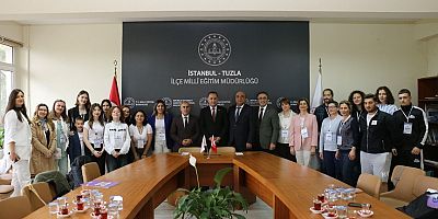 Tuzla Uğur Anadolu Lisesi, Avrupalı Eğitimciler ve Öğrencileri misafir etti 