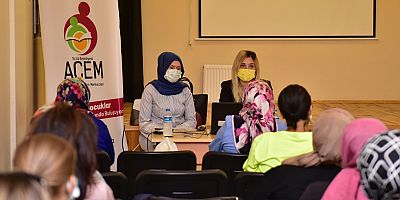 Tuzlalı 950 Anne Çeşitli Seminelere Katılarak Eğitimler Aldılar